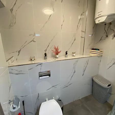 R2 Double Msida, In Share Flat