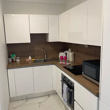 R2 Double Msida, In Share Flat Gazde/Camere de închiriat