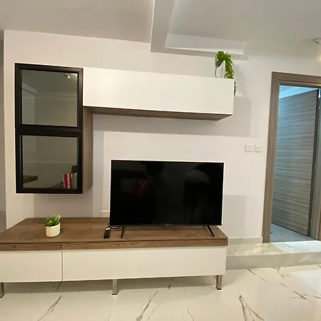 Habitación en casa particular R2 Double Msida, In Share Flat Msida