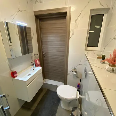 Homestay R2 Double Msida, In Share Flat Msida
