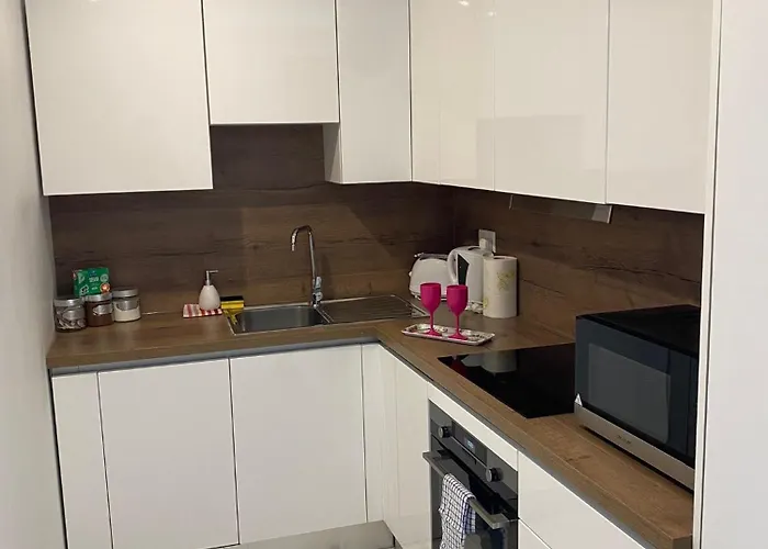 R2 Double Msida, In Share Flat Rum i privatbostad